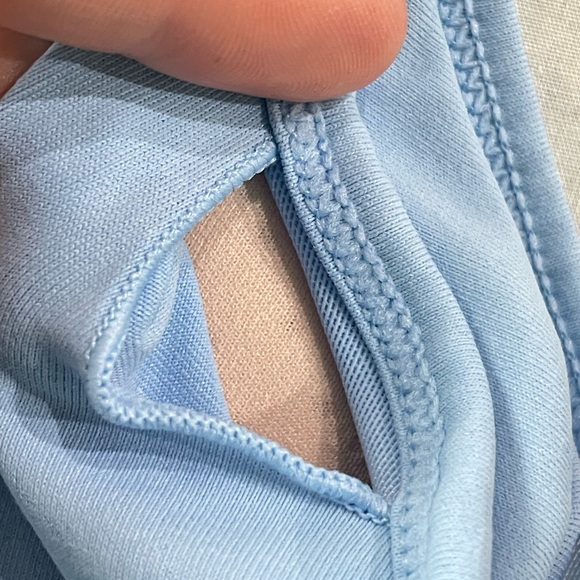 Fabletics Bali Blue Faye High Impact Sports Bra - Picture 8 of 8